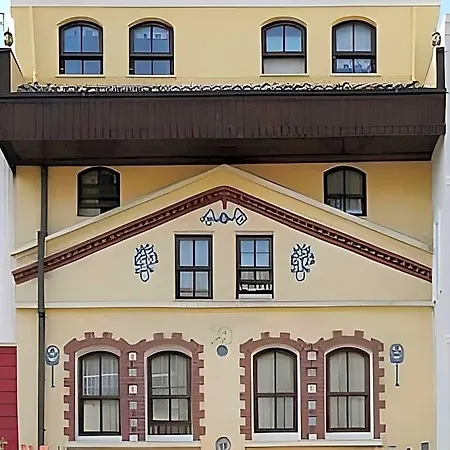 מלון Sarnic Ottoman Mansion 3*