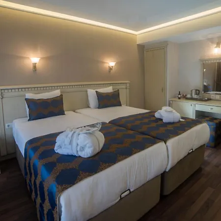 Sarnic & Sarnic Premier Hotel